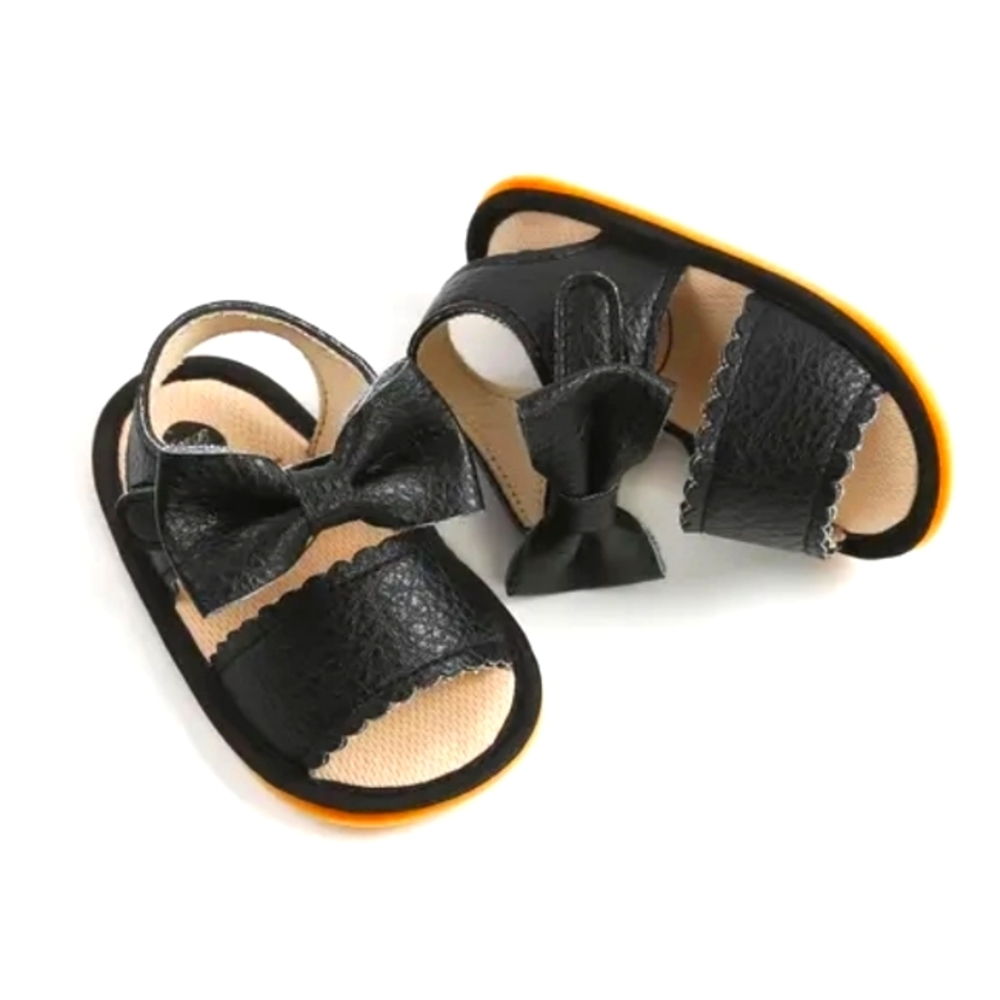 Baby bow sandals